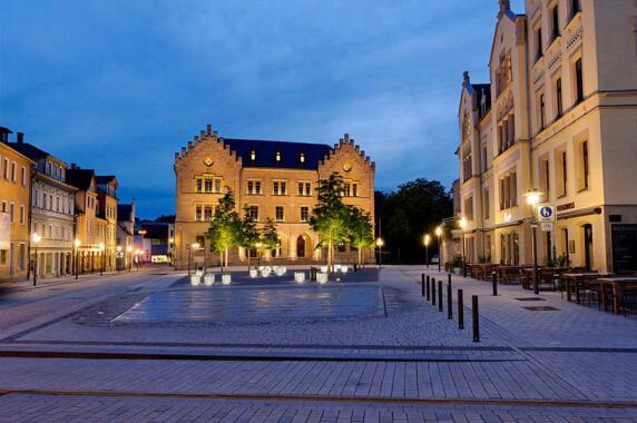 Außenbeleuchtung / Öffentliche Bereiche: Albertsplatz, Coburg (LDE Belzner Holmes), Foto: Steffen Bauer