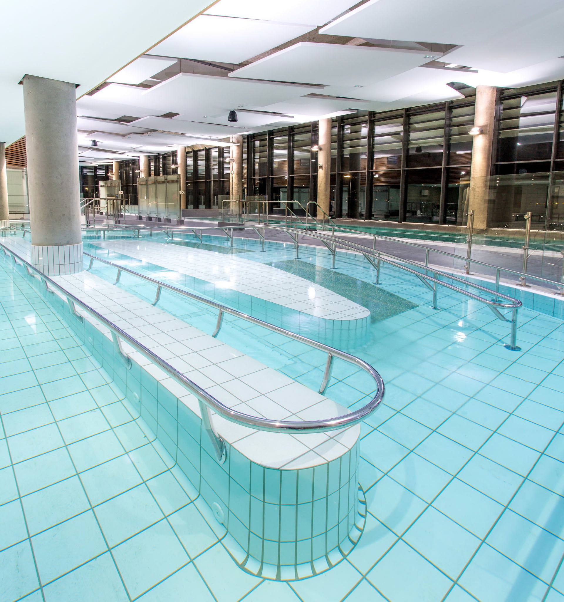 Ein Innenarchitekt Plant Für Ein Neues Thermalbad Einen Whirlpool Thermes De Balaruc-les-bains: Wie ein Thermalbad das Potential von