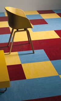 Marmoleum Modular von Forbo: Linoleumböden mit Fliesen und Planken