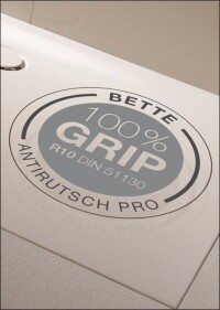 BetteAntirutsch Pro: stumpf bei der Sicherheit, matt bei Farben, glänzend in Weiß