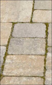 Versickerungsfähige Pflasterbeläge aus Beton im Sinne des Wasserhaushaltsgesetzes