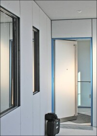 VIPs jetzt für Vorhangfassaden: 75% dünner als übliche Dämmung und schwerentflammbar!