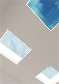 Stylisches Flachdachfenster von Eternit Flachdach mit dimmbarer Econtrol-Verglasung