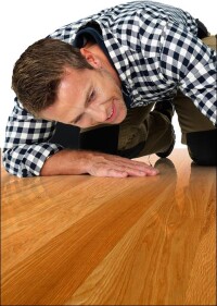 Parkett schneller sanieren: Anschleifen statt Abschleifen