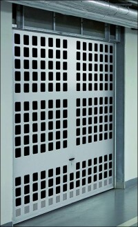 Novoferm K90 Air: Schwingtor speziell für Garagenboxen in Sammelgaragen