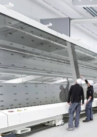 Sedak automatisiert Isolierglas-Produktion im XXL-Großformat bis 3,2 x 15 m