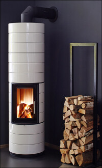 Schlank und kraftvoll: XXL-Speicherriese Leda wärmt noch Stunden nach dem Abbrand