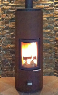 Roste es, was es wolle: Kaminöfen aus Corten-Stahl und „Edelrost“