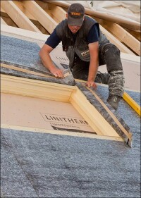 Linitherm PAL Polymer: überarbeitet und auch als Behelfsdeckung geeignet