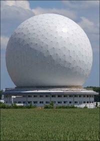 Neue Hülle fürs Weltraumbeobachtungsradar Radom