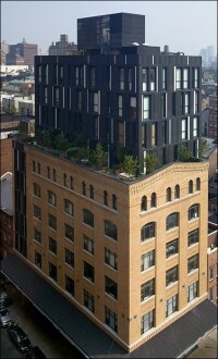 Gebäudeaufstockung mit Titanzink