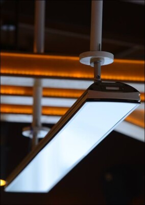 Dezente Infrarot-Heizgeräte für anspruchsvolle Outdoor-Bereiche