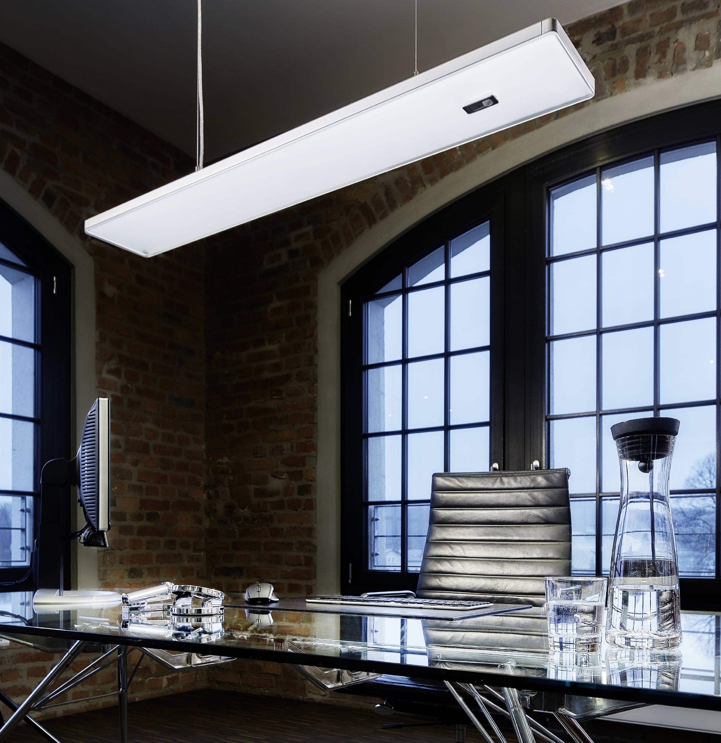 Trilux Lunexo LED – das klügere Licht passt sich an