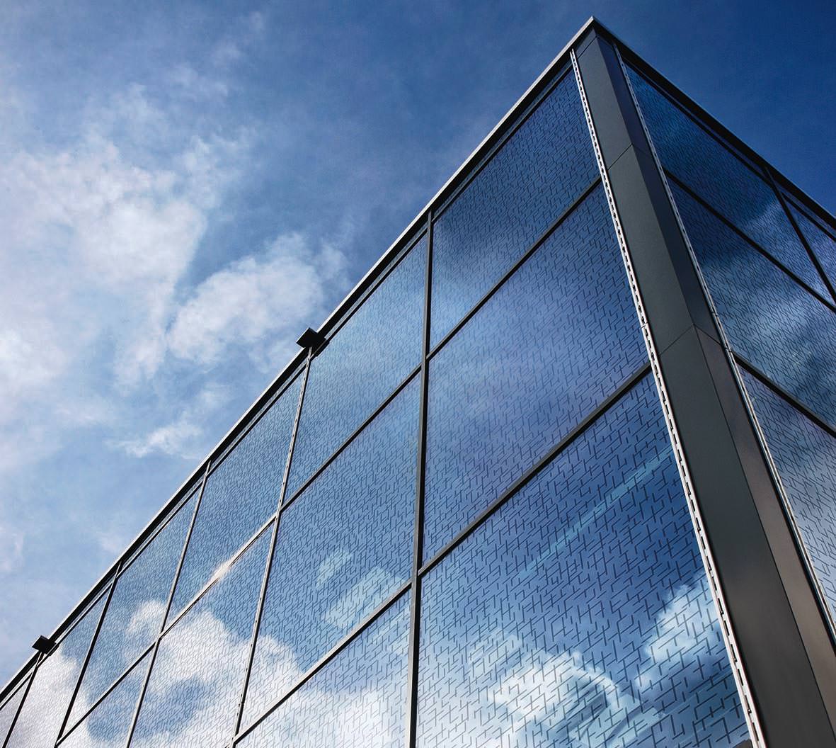 BIRDprotect: Attraktiver Vogelschutzglas à la Glas Trösch