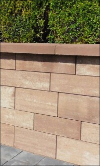 CityMauer und CountryMauer: FCN erweitert sein Angebot für Gartenmauern
