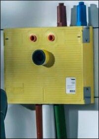 Neue vorkonfektionierte Sanitärbox von Rehau verspricht bis zu 70% Zeitersparnis