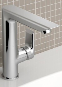 Tesi: umfangreiche Armaturenserie neu von Ideal Standard und Artefakt