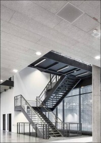 Wie Akustikplatten offene Studienlandschaften ermöglichen