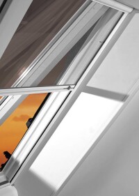 Insektenschutz für Dachflächenfenster à la Roto und Velux