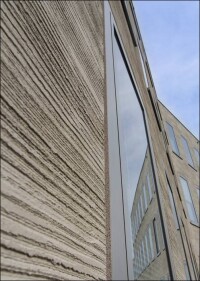 Besenstrich, ein Putz in handwerklicher Qualität auf 1.700 m²