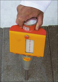 Fachbeitrag: Den Dingen auf den Grund gehen - vor dem Abdichten mit Flüssigkunststoff