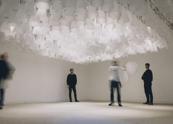 Vorschau: Kinetisches Lichtinterface von Merlin Baum - Foto: Yuriy Ogarkov
