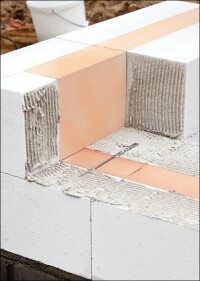 H+H Thermostein: Porenbetonstein mit Kerndämmung