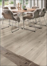 Extrabreite Landhausdiele als Laminat im Tritty-100-Programm von Haro