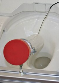 Hochschule Esslingen hat zehn Dusch-WCs getestet - nicht alle können sich selber reinigen