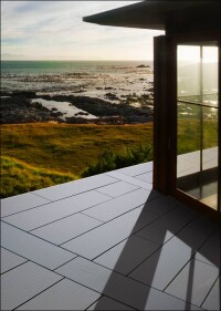 Keramische Terrassenplatten von GIMA in Klinkerqualität als Alternative zu Holz und WPC