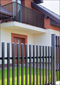 Balkongeländer passend zum Gartenzaun