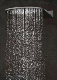 Bemerkenswert flache Kopfbrausen für die Wandmonatage neu von Kludi