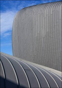 Kieselsteine als Inspiration für das Kulturzentrum am Lago Maggiore - Titanzink machte es möglich