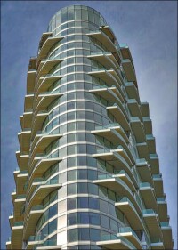 Providence Tower in Glas, Alu und Terrakotta gekleidet: Luxuriöse Aussichten an der Themse