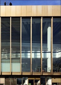 13 Meter hohe Isolierglasscheiben von heute für Genfer UNCTAD-Gebäude unter Denkmalschutz