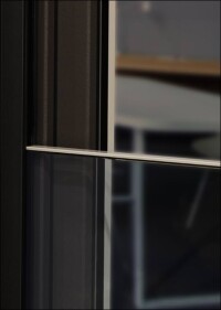 VisioNeo: Integrierter französischer Balkon à la Warema<wbr />