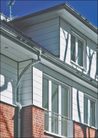 Dachuntersichten und -randabschlüsse „powered by Eternit“ neu bei Creaton