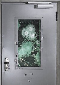 Passiver Schutz à la Novoferm vor größeren Kalibern à la Kalaschnikow