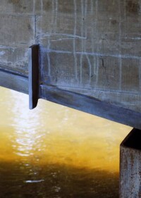 Elsterbrücke: Deutschlands erste feuerverzinkte Stahlverbundbrücke in Verbunddübel-Bauweise