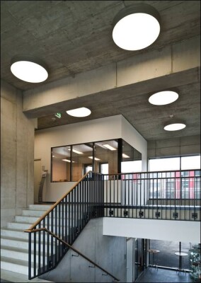 Wenn ein Technologie- und Gründerzentrum zu beleuchten ist ... HCL nicht vergessen!