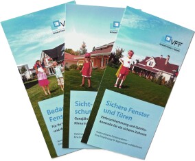 Dreiteilige Flyer-Reihe vom Verband Fenster + Fassade zum Thema Automation