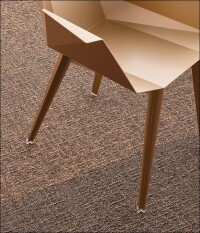 Teppichfliesen im Metallic-Look