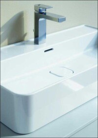 Kubisch mit abgerundeten Ecken: Strada II, die neue Keramikserie von Ideal Standard