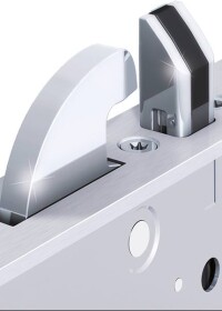 Neue Mehrfachverriegelungen von Fuhr mit „DuoSecure“-<wbr />Aus&shy;lösetechnik