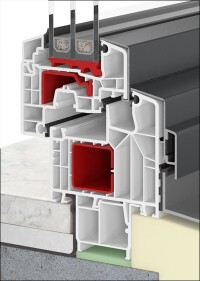 Kunststoff-Alu-Fenster mit schlanken Ansichtsbreiten à la Aluplast