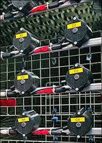 8 Watt-Lärmhemmer halbiert dank „Active Noise Control“ Außenlärm bei geöffnetem Fenster