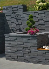 Basalo: Schichtmauer mit abwechslungsreicher Optik à la KANN