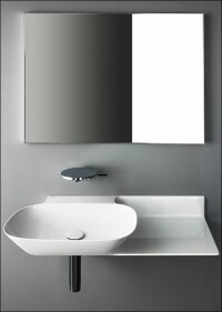 Laufen zelebriert mit Ino den Archetypus eines Waschtisches - und das in SaphirKeramik