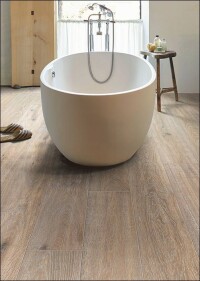 Laminatböden erobern Küche und Bad