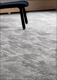 Neue Teppichfliese von Interface trägt zu besserem Innenraumklima bei